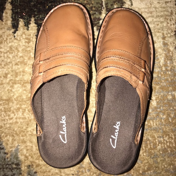 Clark’s! - Picture 1 of 3